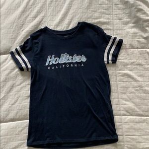 Hollister T-Shirt